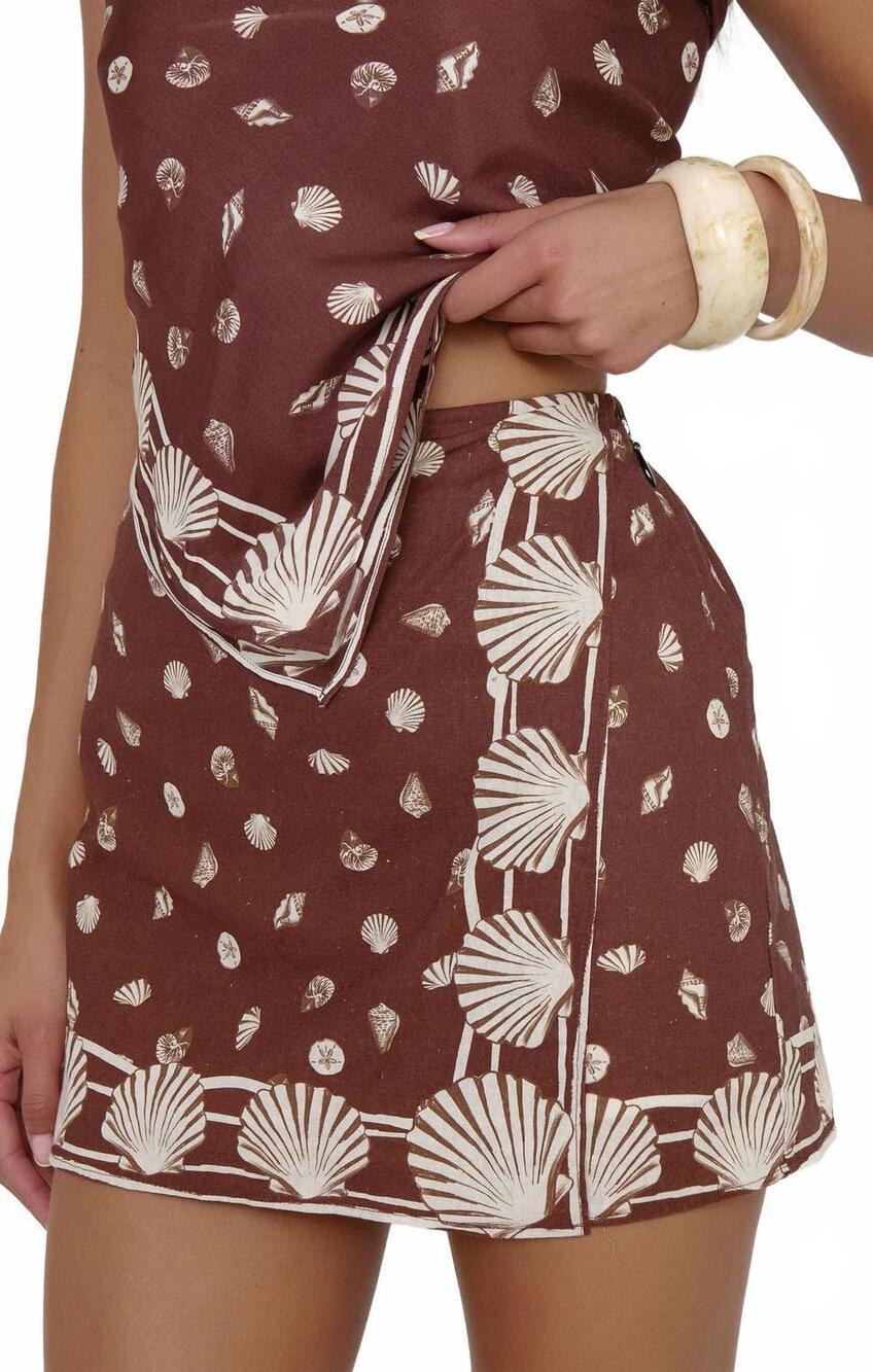 NEW SHOW ME YOUR MUMU casey mini skirt in brown
